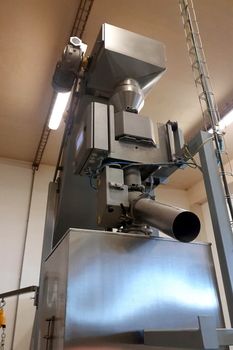 Самотёчный металлодетектор QUICKTRON 07 RH HyQ Clean – грануляция и гомогенизация смесей в фармацевтическом производстве