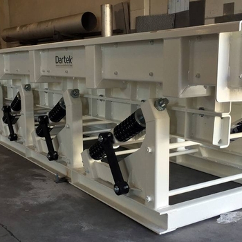 Vibrační dopravníky s přirozenou frekvencí