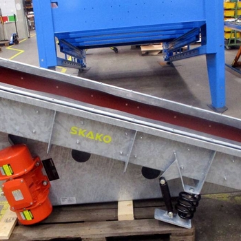 Вибрационный конвейер